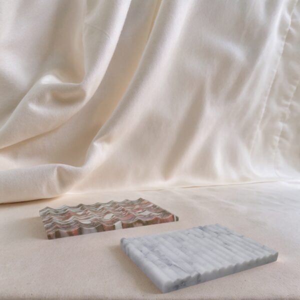 Home Decor Art Carrara White/Red Marble Wave Tray